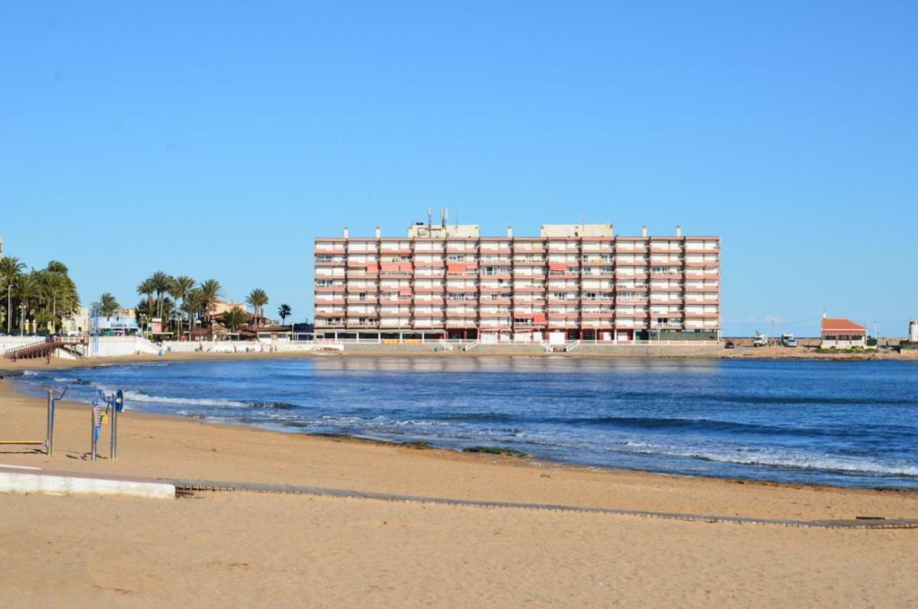 Apartamento Oslo Apartman Torrevieja Kültér fotó